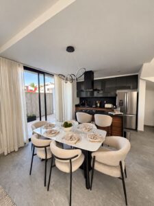 Casa muestra en preventa, Residencial La Esperanza, Tijuana